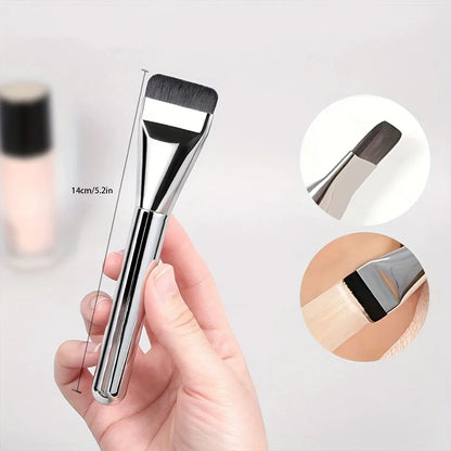 Ultra-thin Flat Foundation Brush for Seamless Makeup Application - Smarsty