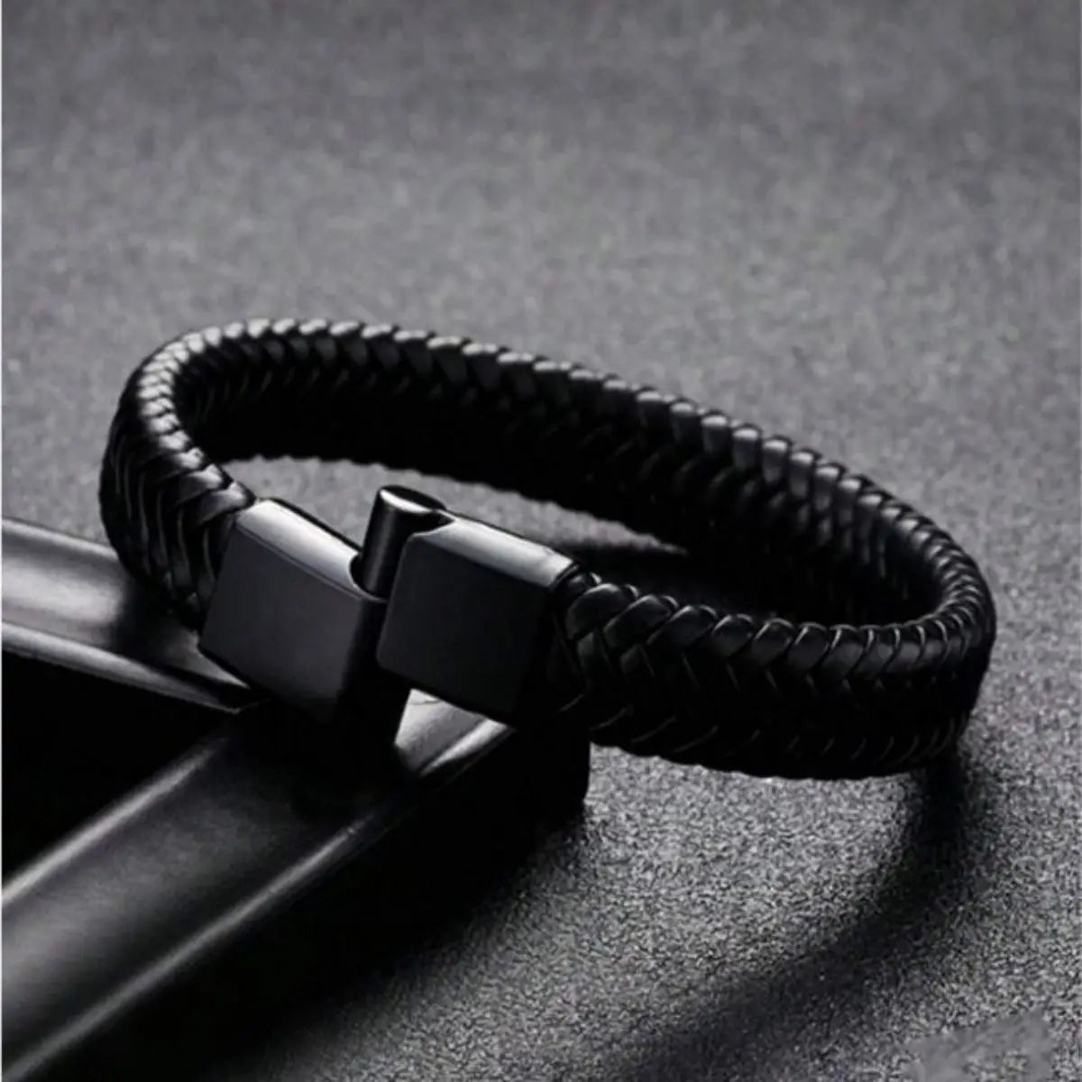 Retro Men Leather Bracelet Woven Multi Size Bangle - Smarsty