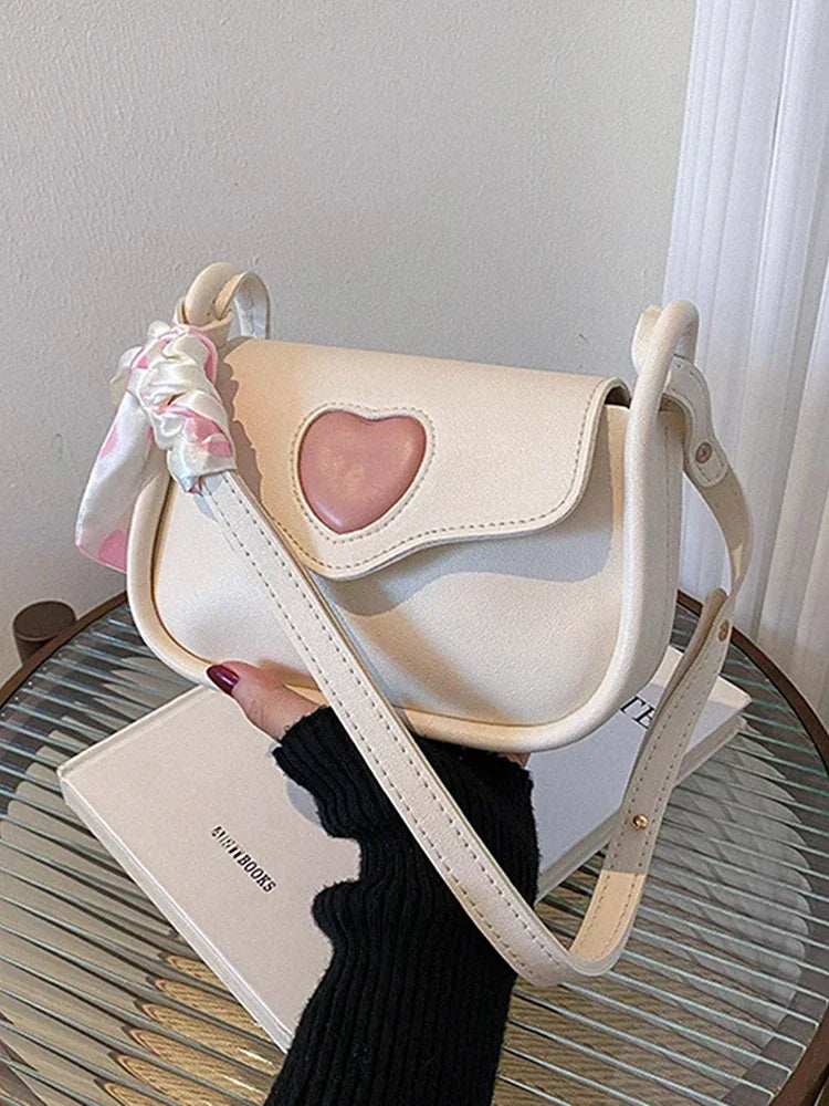 Women Slant Crossbody Saddle Bag Retro Love Pattern - Smarsty