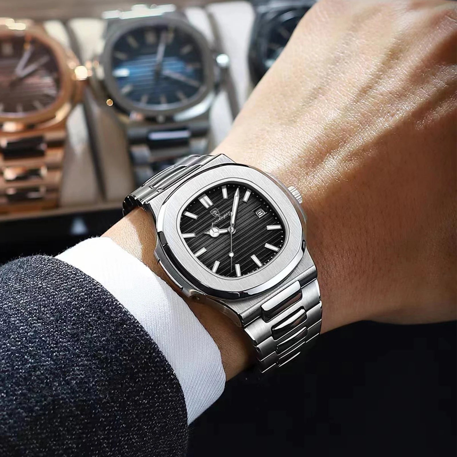 Luxury Waterproof Quartz Men Watch with Luminous Dial - Smarsty