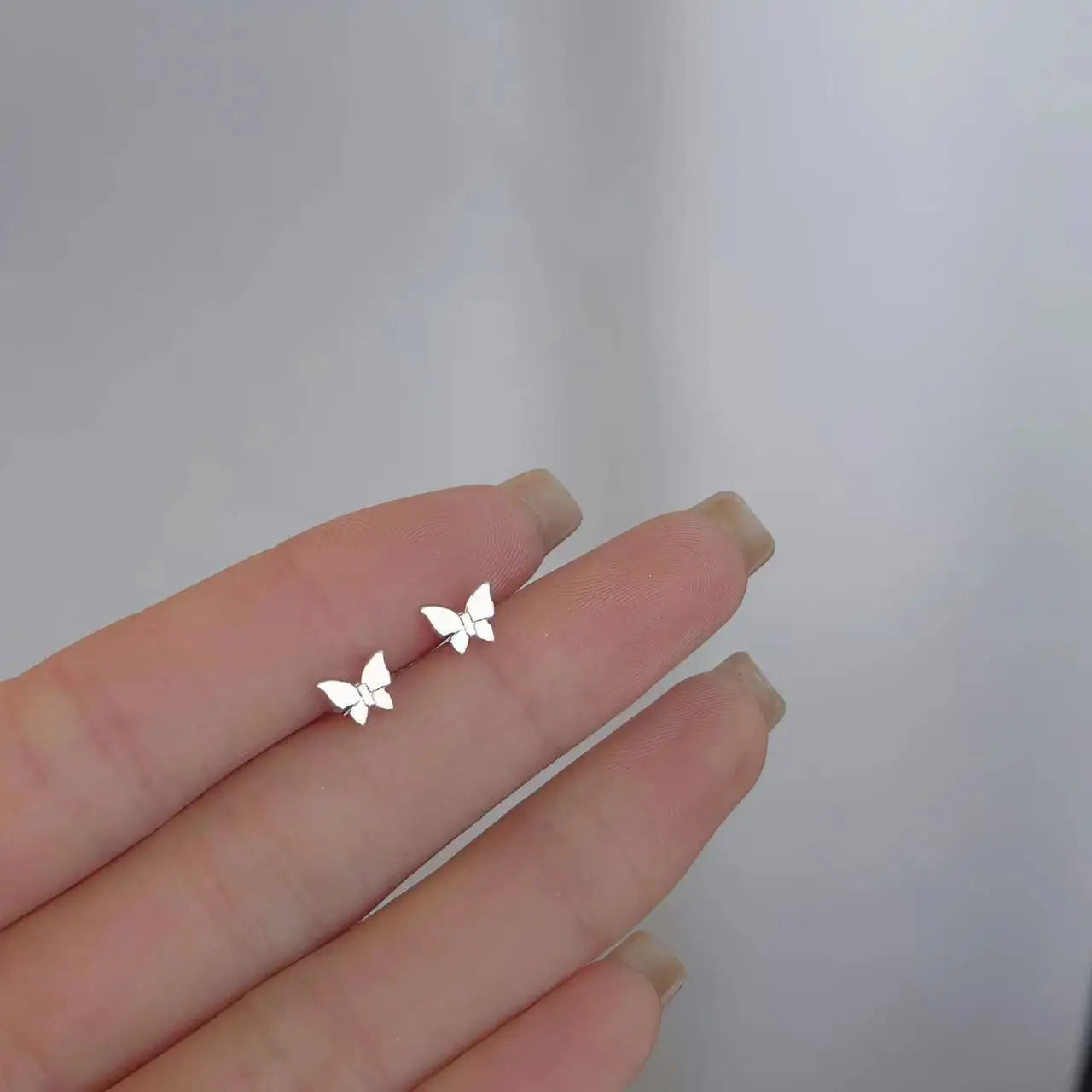 Hypoallergenic Heart Stud Earrings Minimalist Daily Wear - Smarsty