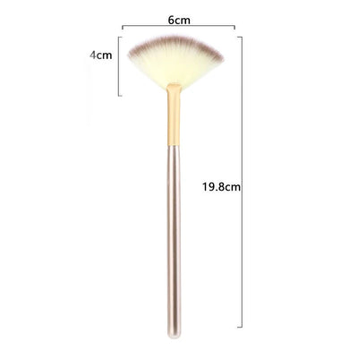 5 Piece Soft Makeup Brush Set with Wooden Handles - Smarsty