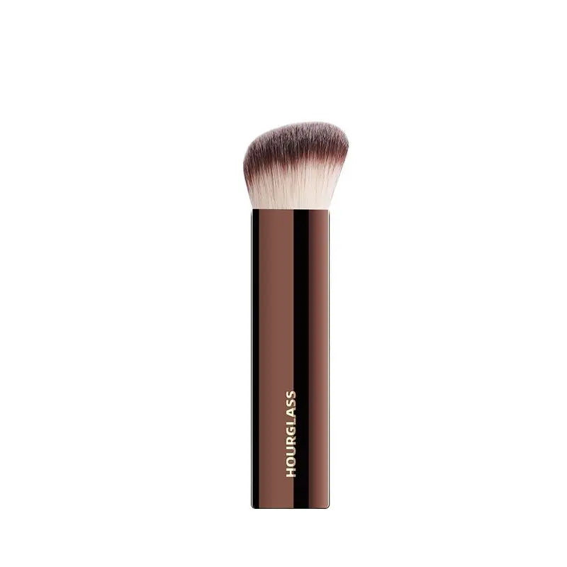 Hourglass No 20 Foundation Brush for Seamless Finish - Smarsty