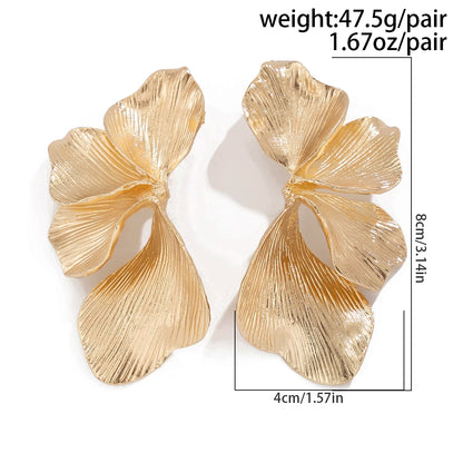 Elegant Ginkgo Leaf Stud Earrings Gold Petal Design - Smarsty