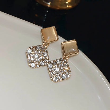Light Luxury Zircon Stud Earrings Hollow Geometric - Smarsty