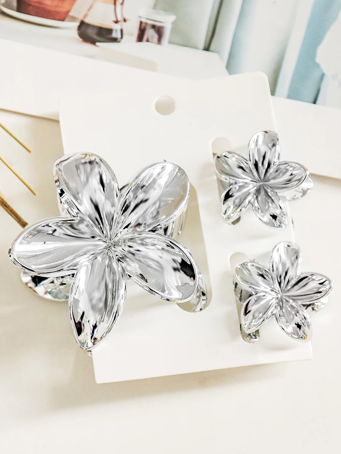 Hawaiian Flower Hair Claw Clips For Thin Hair Lightweight - Smarsty