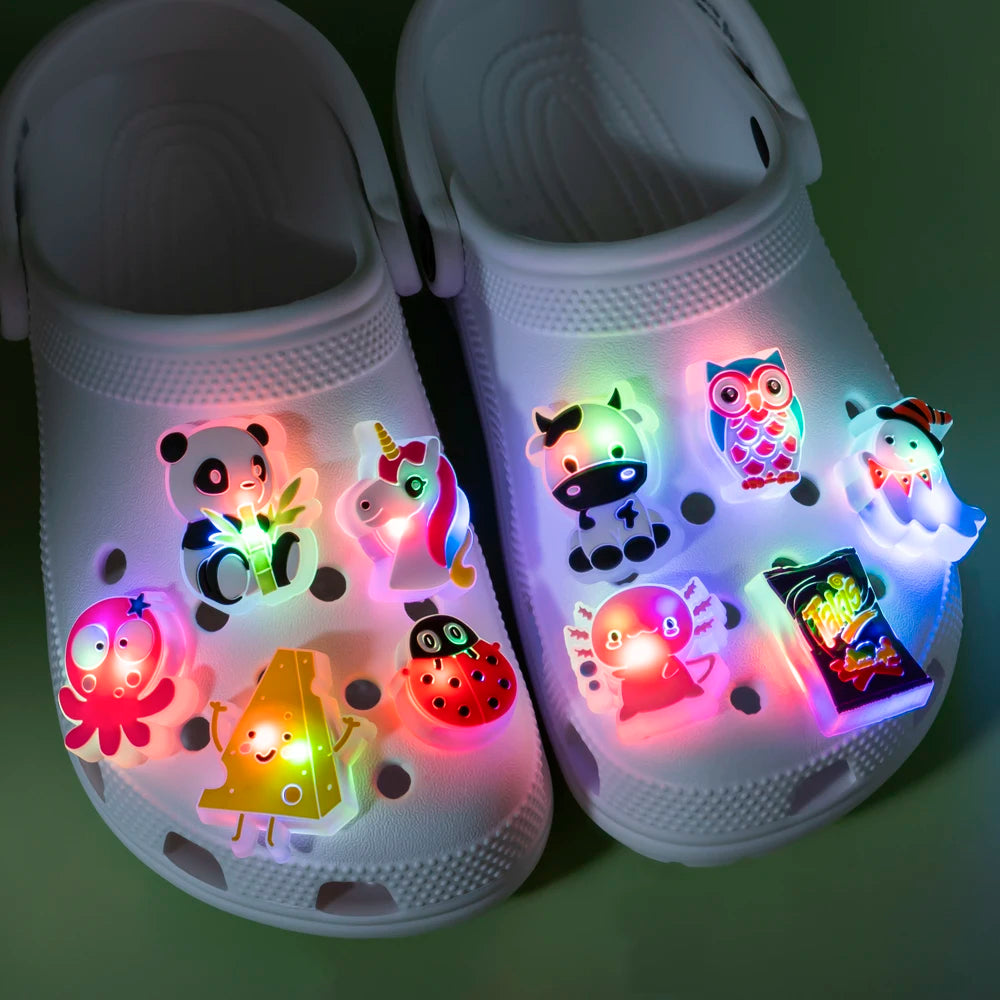 1pcs LED Shoe Charms for Kids Gift Owl Unicorn Gamepad Football Lighted Shoes Decoration Shoe Accessories Pins Clogs Buckles