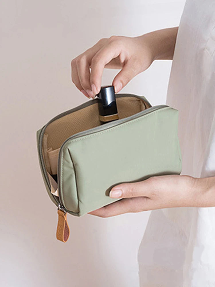 Portable Waterproof Makeup Bag For Travel And Purse - Smarsty