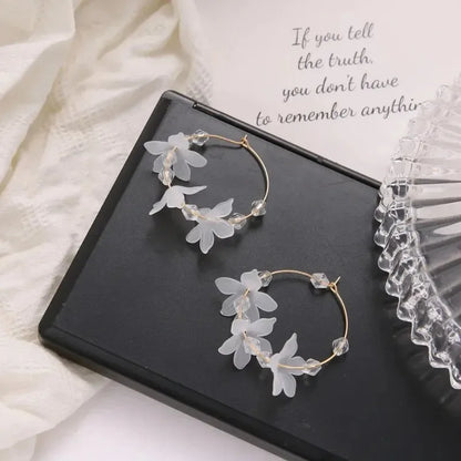 Women's Pearl Petal Ball Earrings for Stylish Party Looks - Smarsty