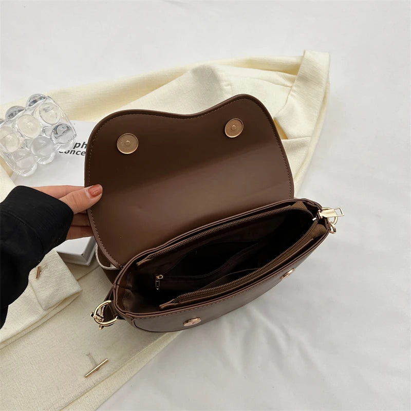 Small Leather Saddle Bag For Women Crossbody Vintage Style - Smarsty