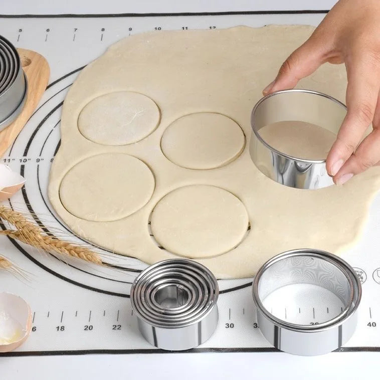 Stainless Steel Round Biscuit Molds Set for Baking - Smarsty
