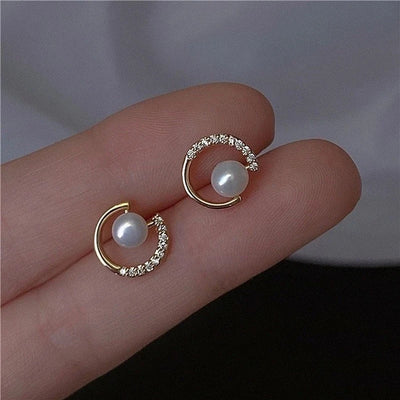14K Gold Luxury Earrings With Zircon Pearl Twist Design - Smarsty