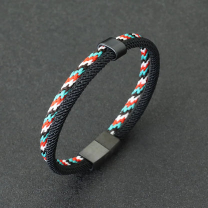 Stylish Paracord Bracelet for Men with Stainless Steel Buckle - Smarsty