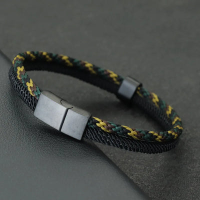 Stylish Paracord Bracelet for Men with Stainless Steel Buckle - Smarsty
