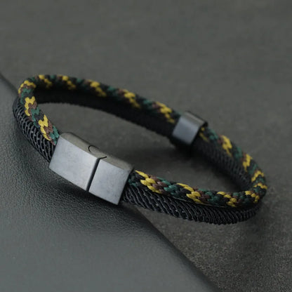 Stylish Paracord Bracelet for Men with Stainless Steel Buckle - Smarsty