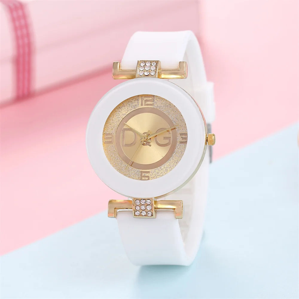 Fashion Ladies Large Dial Quartz Watch for Casual Wear - Smarsty