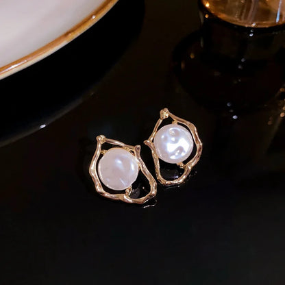 Elegant Pearl Heart Stud Earrings For Wedding Gifts - Smarsty