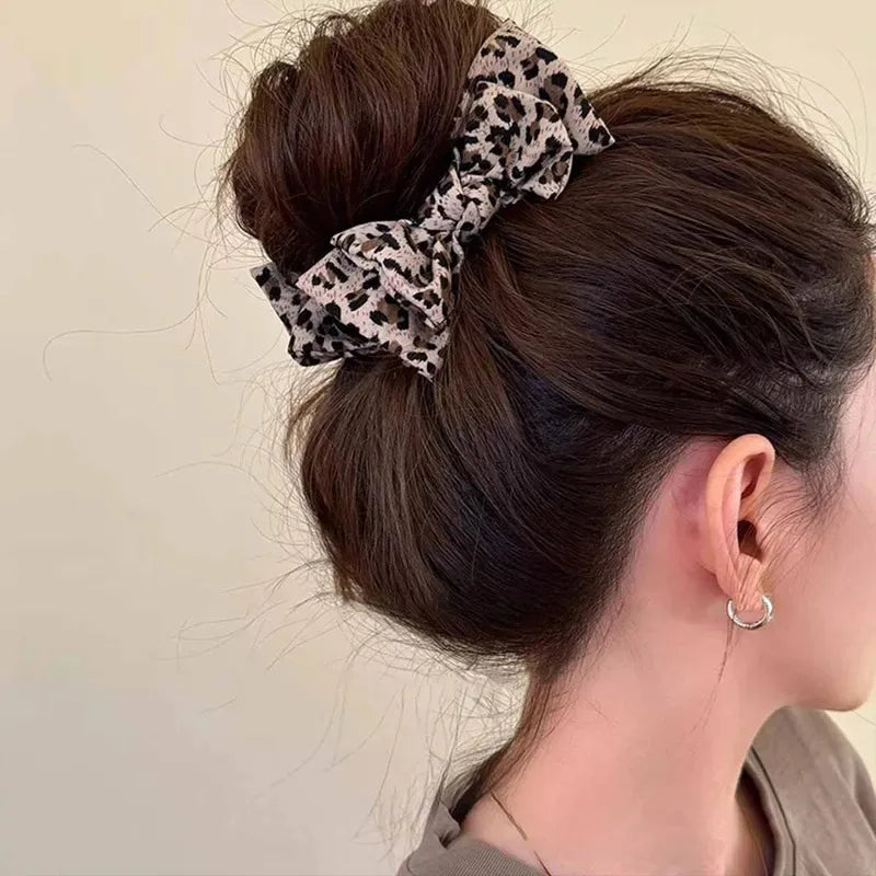 Vintage Leopard Print Bow Hair Accessory for Women - Smarsty