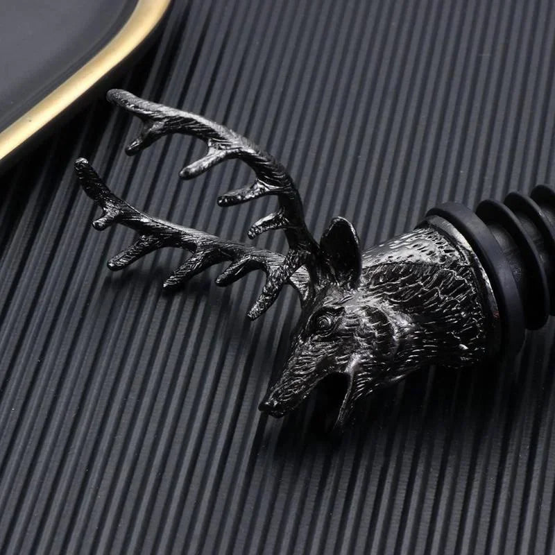 Zinc Alloy Deer Head Wine Pourer and Stopper - Smarsty