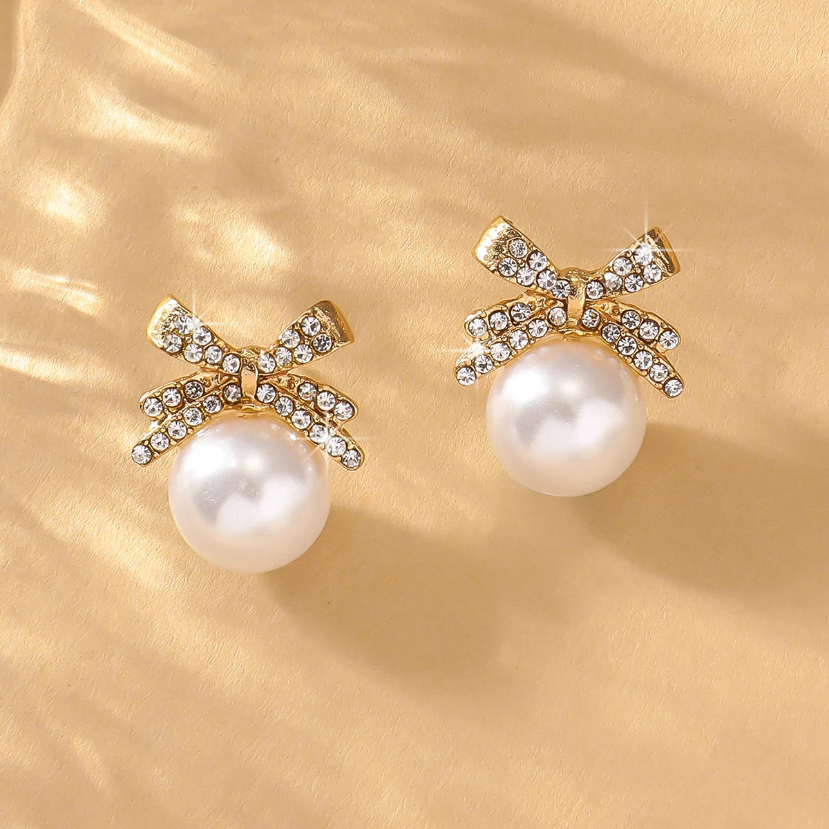 Elegant Pearl Bow Knot Diamond Stud Earrings for Women - Smarsty