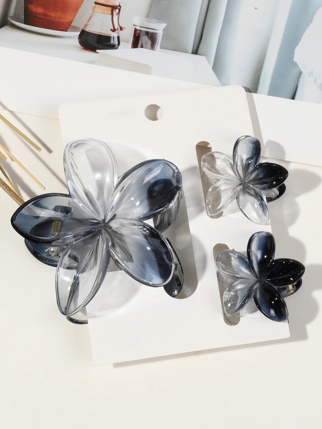 Hawaiian Flower Hair Claw Clips For Thin Hair Lightweight - Smarsty