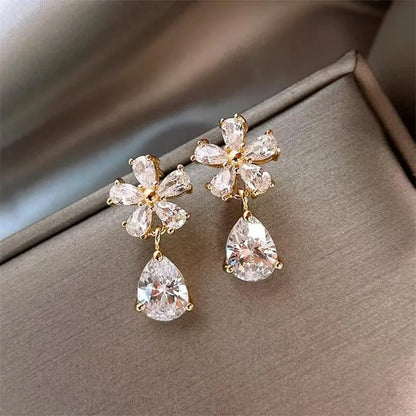 Elegant Flower Leaf Zircon Stud Earrings for Women - Smarsty