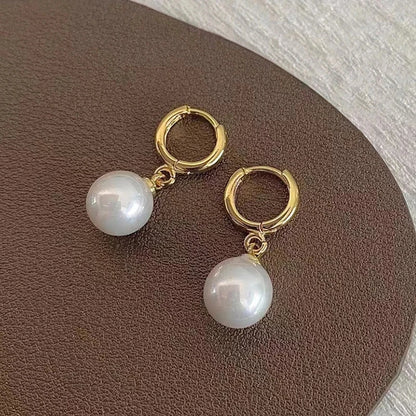Elegant Gold Vintage Circle Drop Earrings with Baroque Pearl - Smarsty