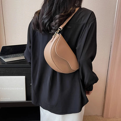 Women Vintage Saddle Bag With Wide Strap Crossbody - Smarsty