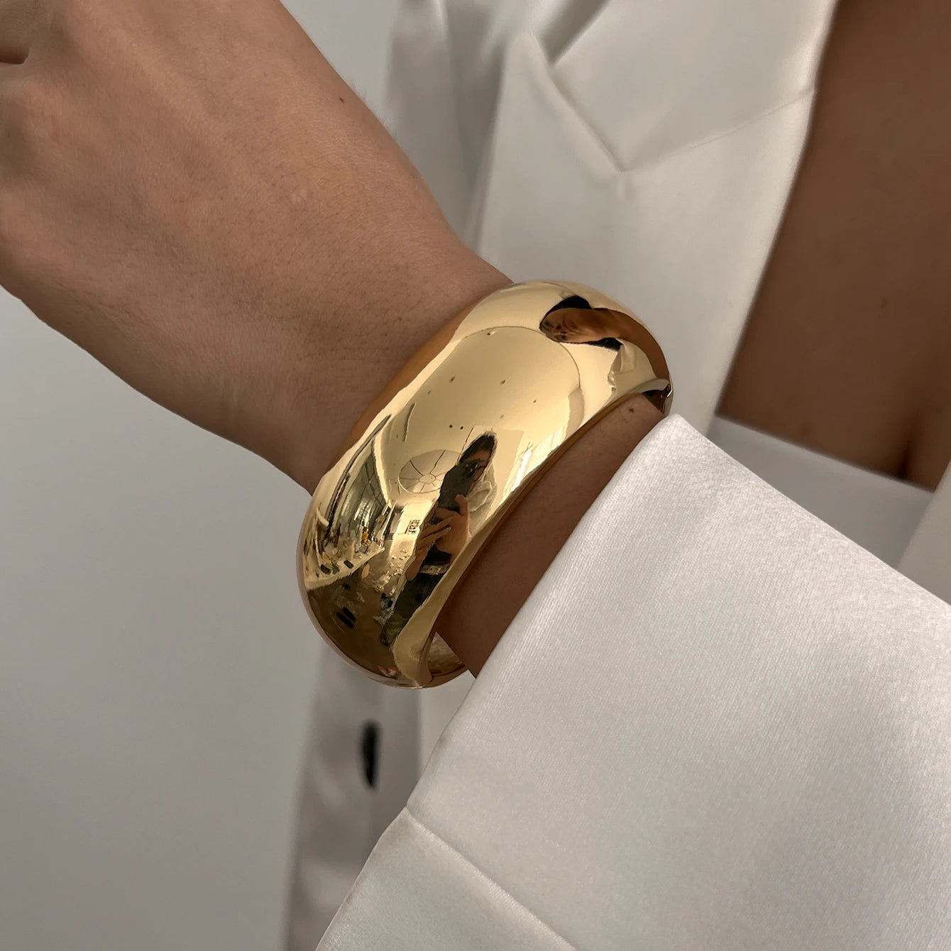Punk Chunky Metal Cuff Bracelet for Unisex - Smarsty