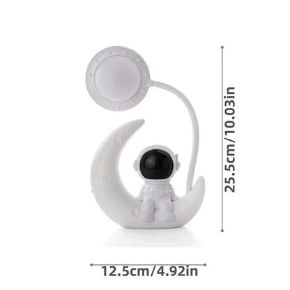 Creative Moon Astronaut Nightlight LED Desk Lamp - Smarsty