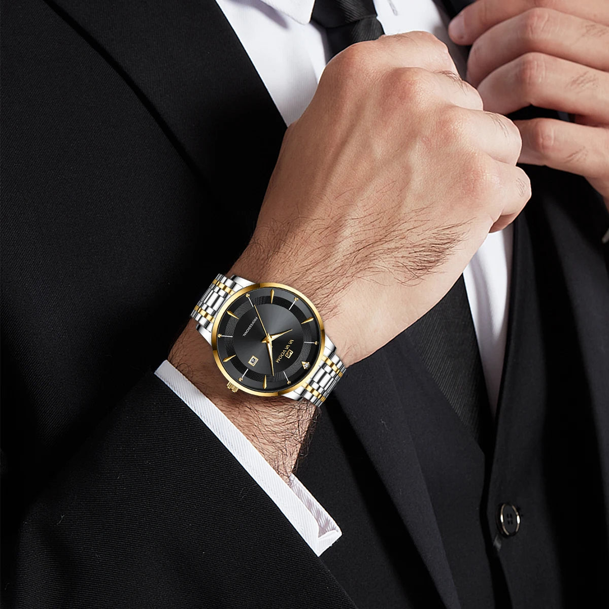 Luxury Stainless Steel Men's Watch with Rhinestones - Smarsty