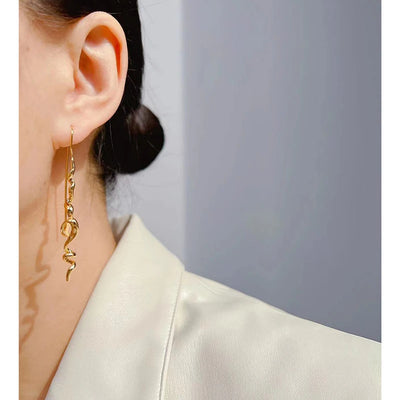 Abstract 3D Stud Earrings Retro Statement Fashionable - Smarsty