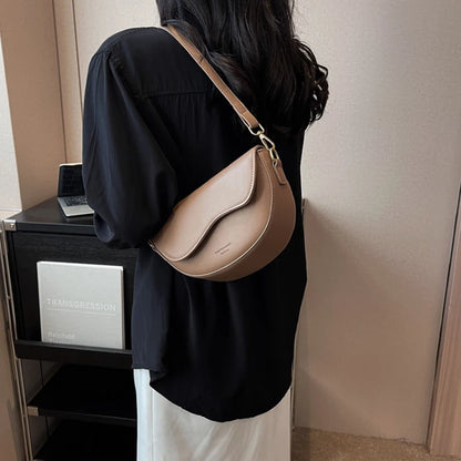 Women Vintage Saddle Bag With Wide Strap Crossbody - Smarsty