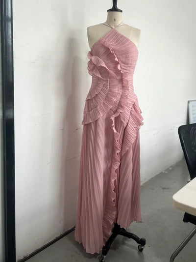 Chic pleated halter neck long vacation dress high quality purple strapless Lotus Edge Maxi Dress 2025 New Lady Vacation Gowns - Smarsty