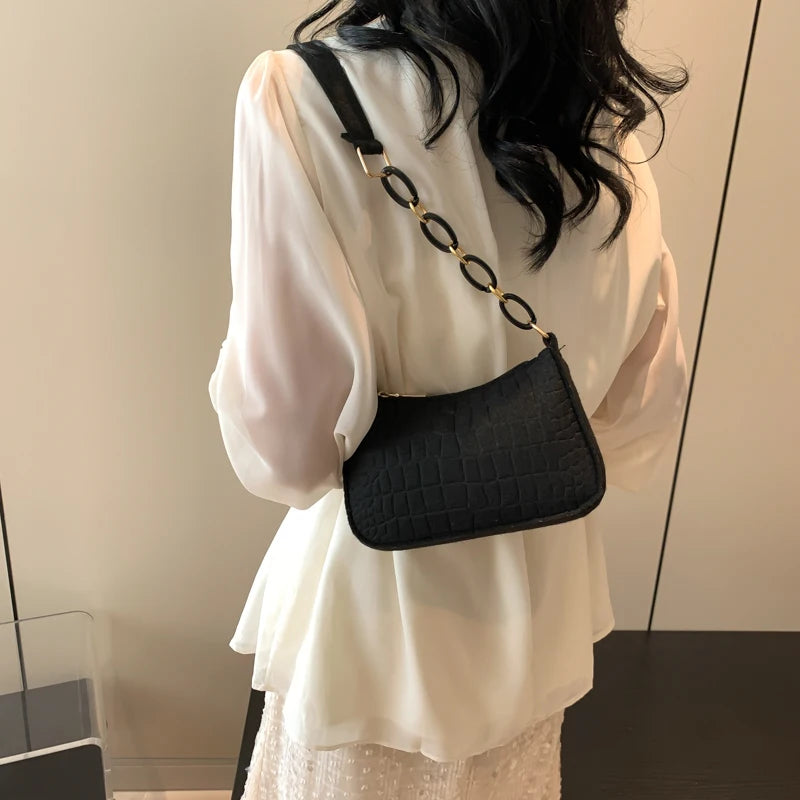 Felt Shoulder Bag For Women Crescent Saddle Purse Design - Smarsty