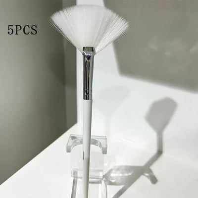5 Piece Soft Makeup Brush Set with Wooden Handles - Smarsty