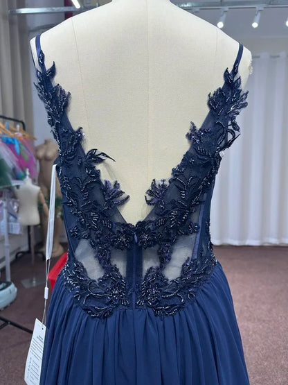 Spaghetti Straps Navy Blue A Line Evening Dresses 2025 Elegant Beaded Appliques Illusion Prom Gowns Formal Party Vestido De Gala