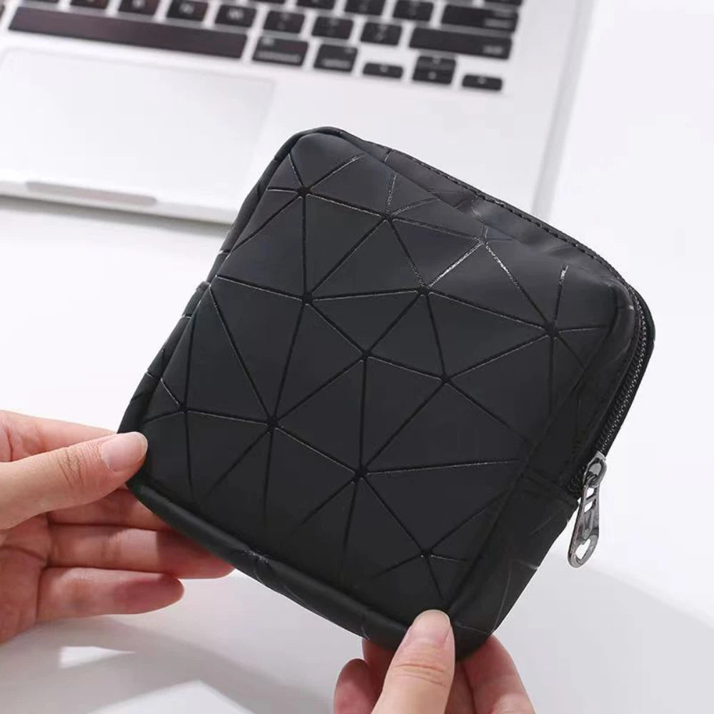 Waterproof Leather Sanitary Napkin Storage Bag With Zipper - Smarsty