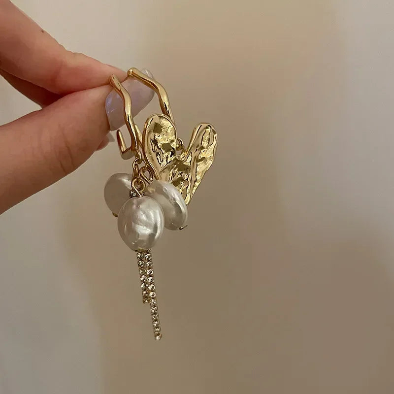 Baroque Heart Tassel Drop Earrings for Fashionable Women - Smarsty