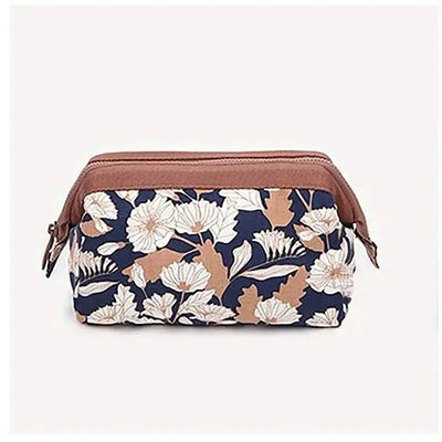 Flamingo Travel Makeup Bag With Large Capacity Organizer - Smarsty