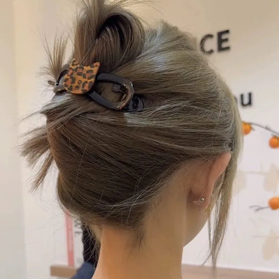 Twist Hair Clip with Imitation Pearl Design for Women - Smarsty
