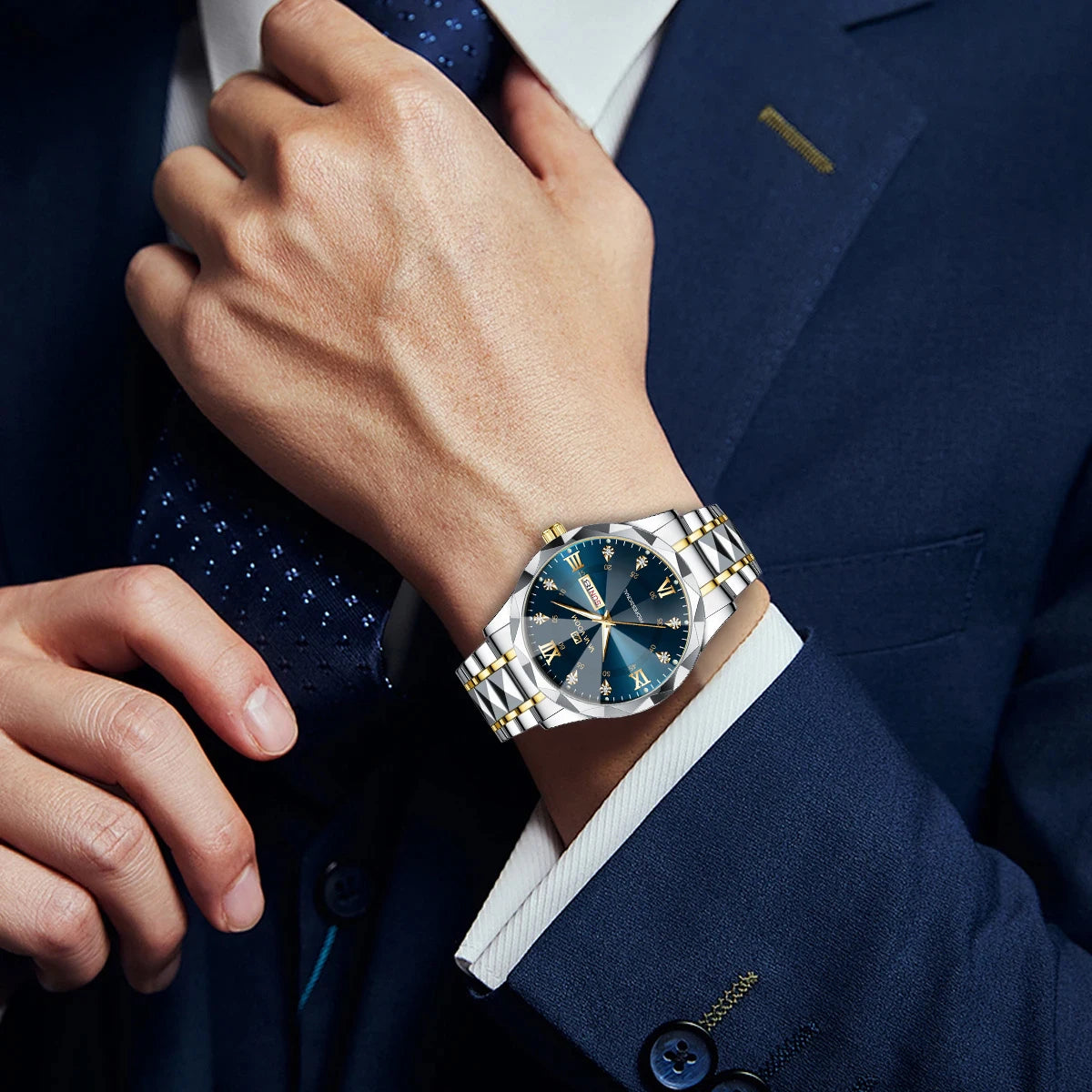 Luxury Men’s Water Resistant Quartz Watch with Night Glow - Smarsty