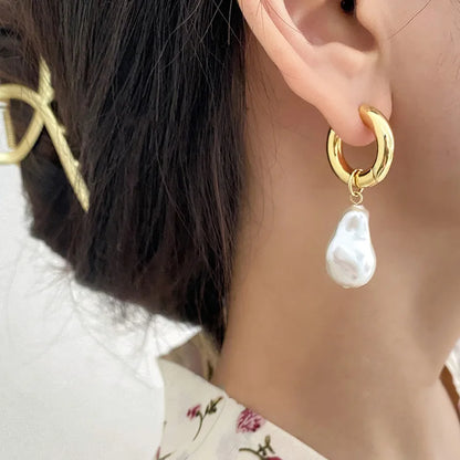 Elegant Gold Vintage Circle Drop Earrings with Baroque Pearl - Smarsty