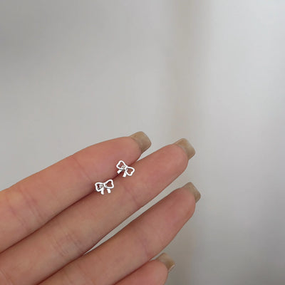Hypoallergenic Heart Stud Earrings Minimalist Daily Wear - Smarsty