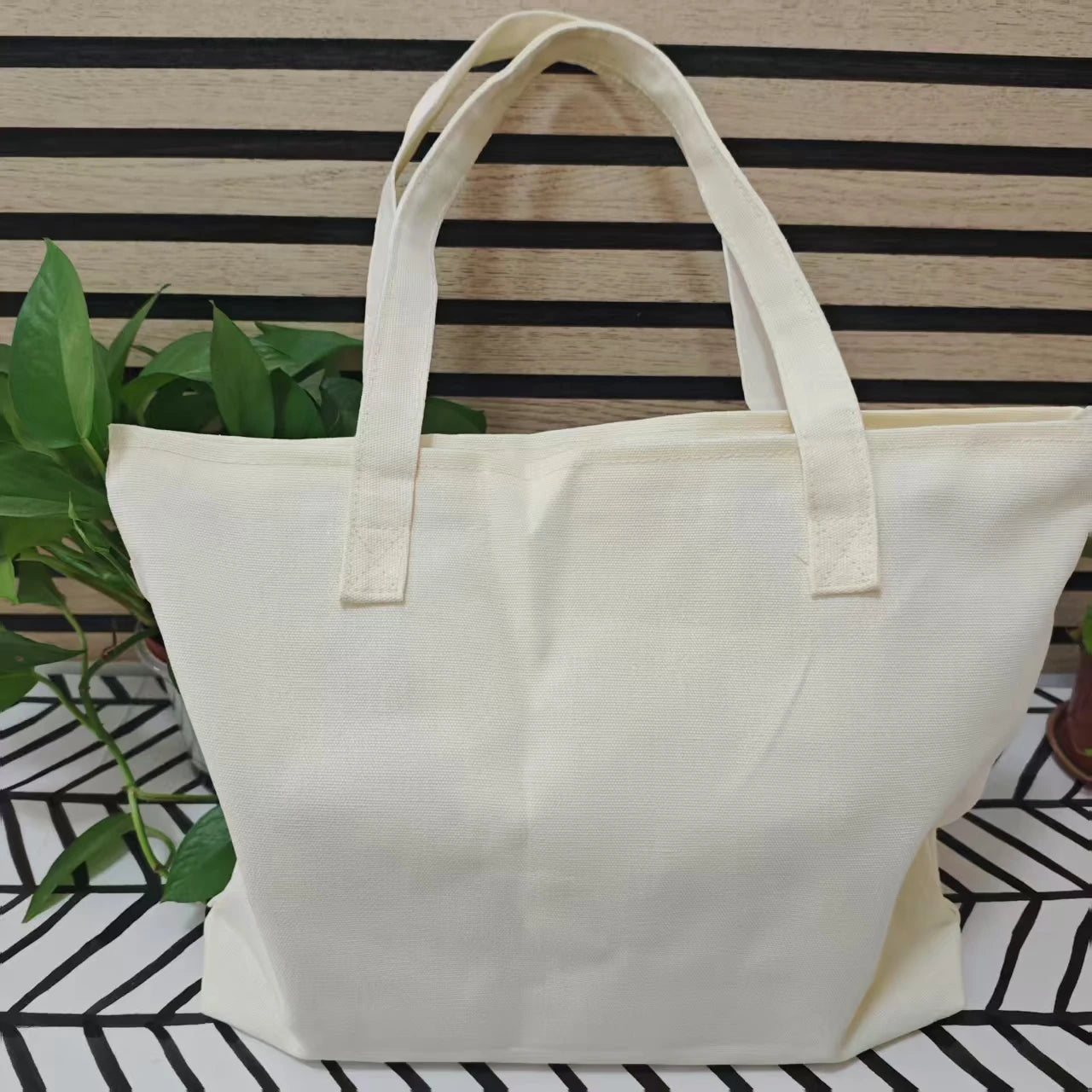 Snoopy Canvas Tote Bag With Zipper Closure For Everyday Use - Smarsty
