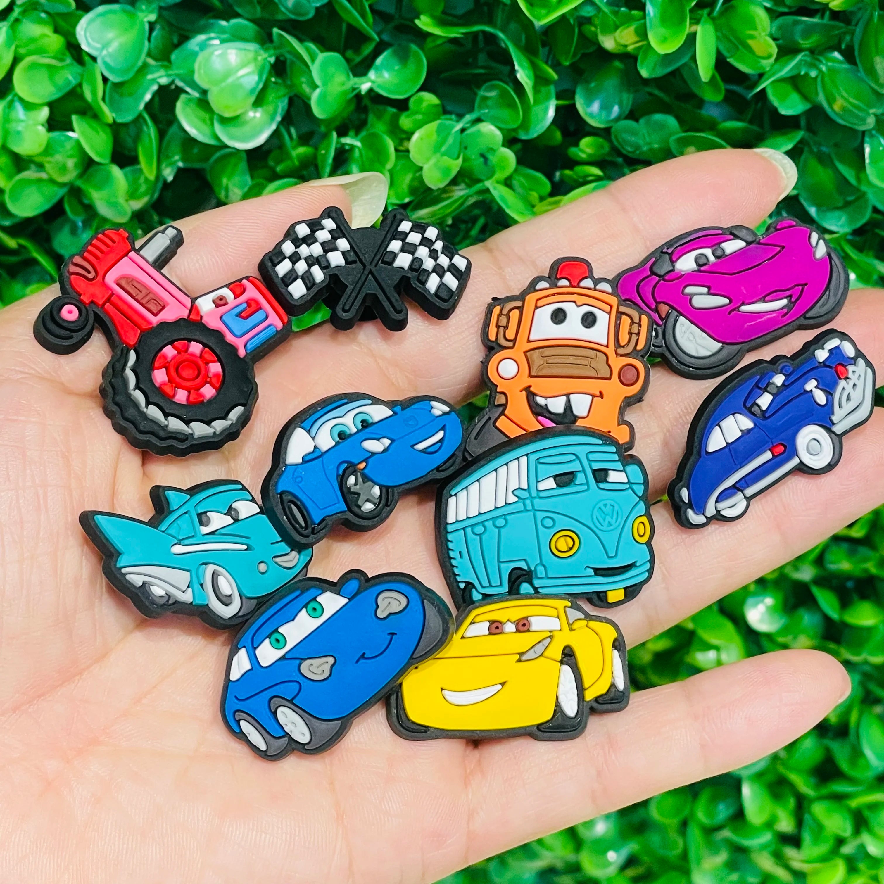 1Pcs Mix Cars Luigi Ramone Lightning McQueen PVC Shoe Charms Kids Popular Buckle Decorations Fit Birthday Gifts