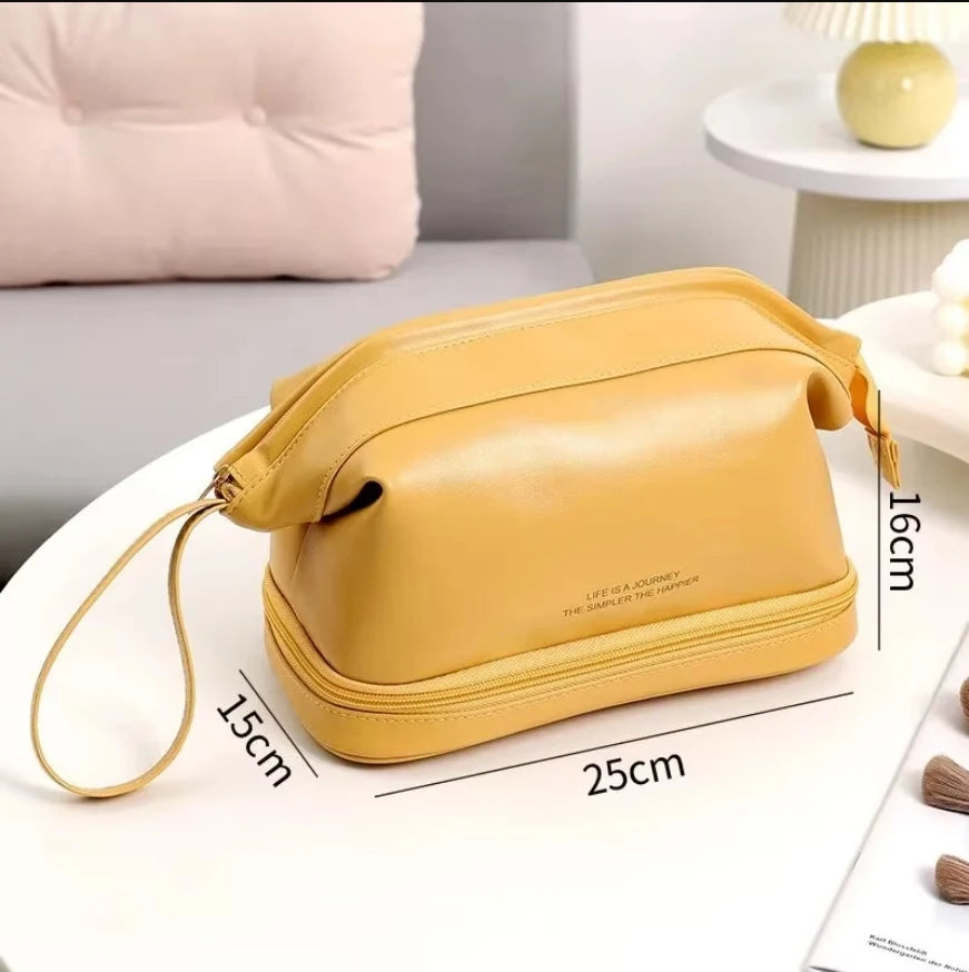 Large Capacity Travel Cosmetic Case With Portable Design - Smarsty