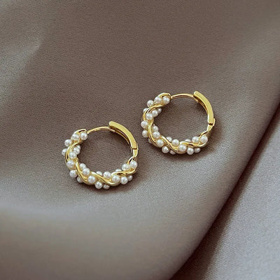 Minimal Geometric Circle Pearl Stud Earrings for Women - Smarsty