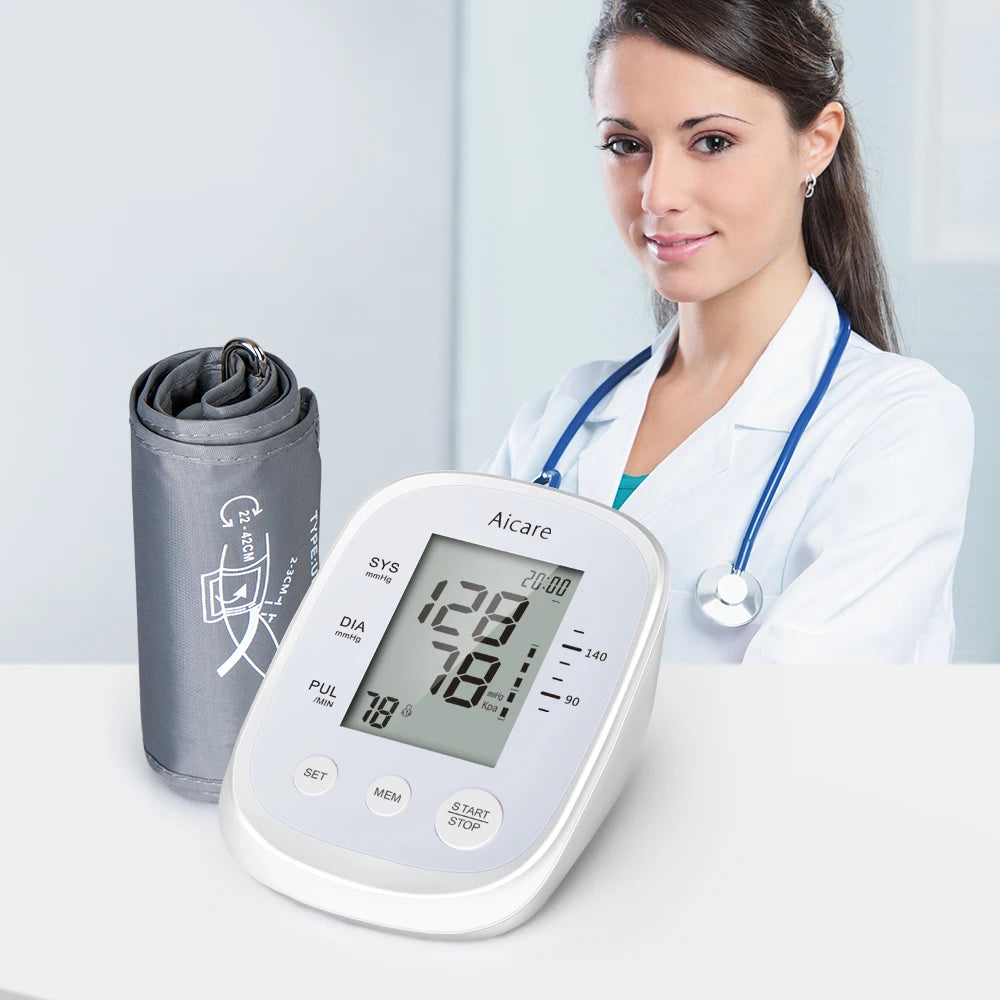 Automatic Upper Arm Blood Pressure Monitor with Data Storage - Smarsty