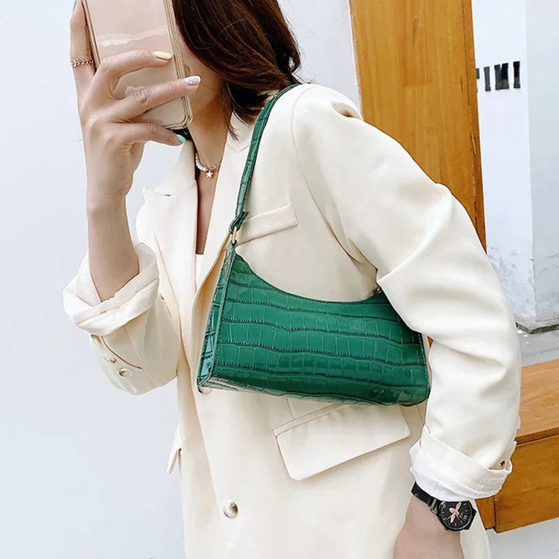 Retro Alligator Print PU Leather Small Women Handbag - Smarsty